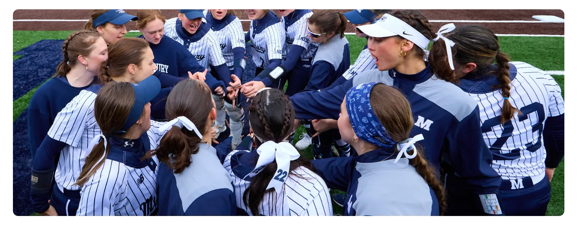 Middlebury Softball Camps