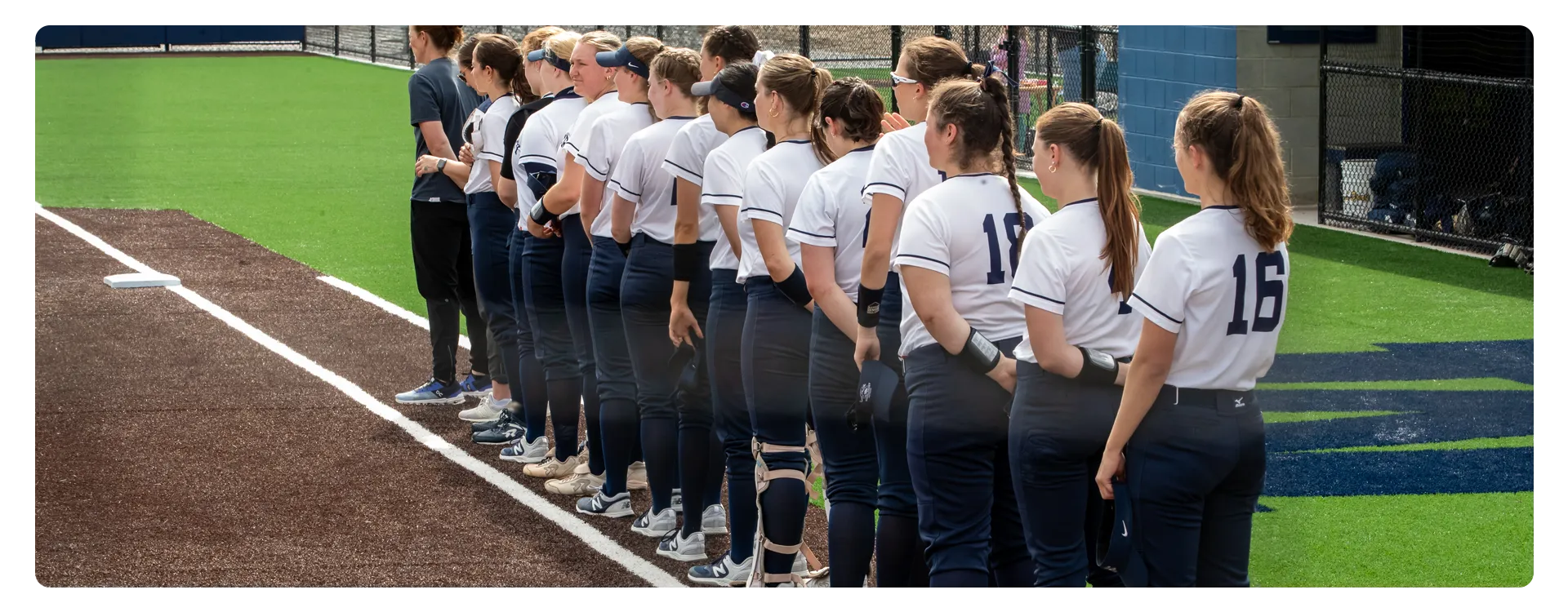 Middlebury Softball Camps